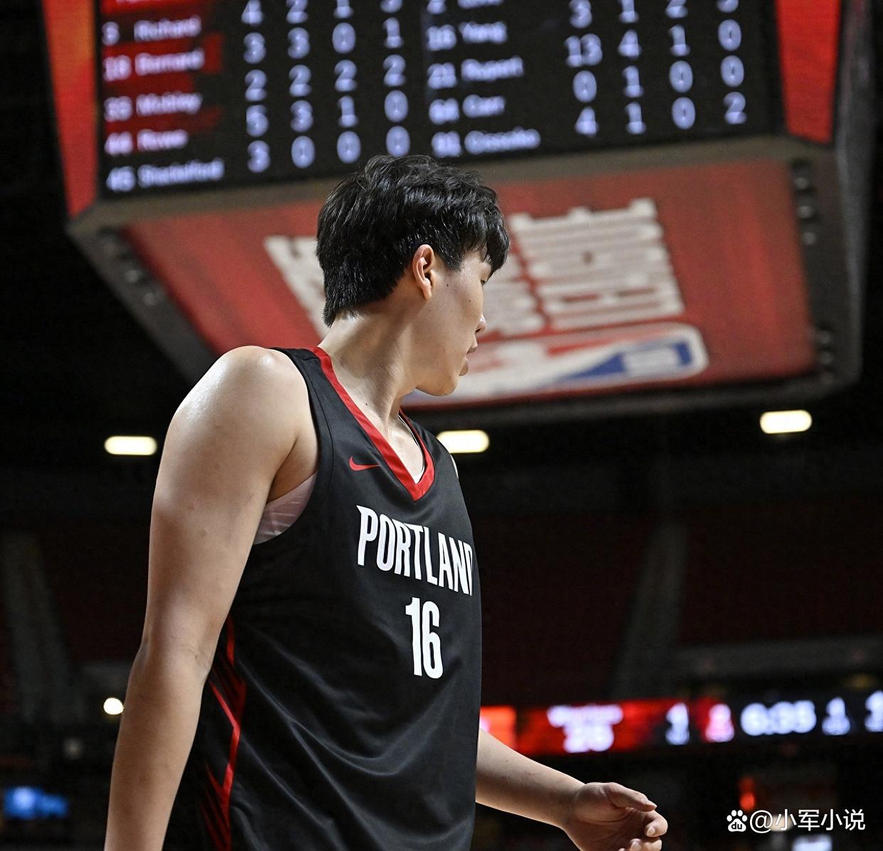 中超关键时刻再迎强敌；密尔沃基雄鹿内部沟通；主帅态度：球迷炸锅；高层口径保持一致的简单介绍-欧博平台