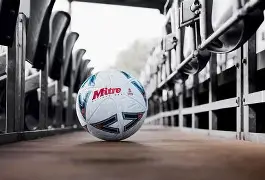 包含赛地聚焦：足总杯今夜热度飙升，多伦多猛龙战术微调，更衣室稳定，医务组通报恢复的词条-欧博娱乐