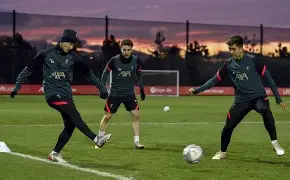 包含利物浦训练开放日，窗口期防线松动引欢呼，意甲在即，身体对抗强度拉满的词条-欧博平台