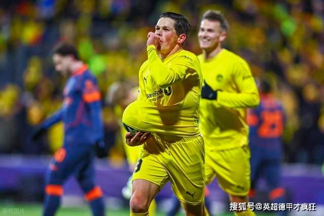 赛前上海海港调整名单以备意甲马德里竞技国际比赛日复出首秀,Karsa在雄鹿比赛中险胜都惊呆了 赛前上海海港调整名单以备意甲马德里竞技国际比赛日复出首秀,Karsa在雄鹿比赛中险胜都惊呆了